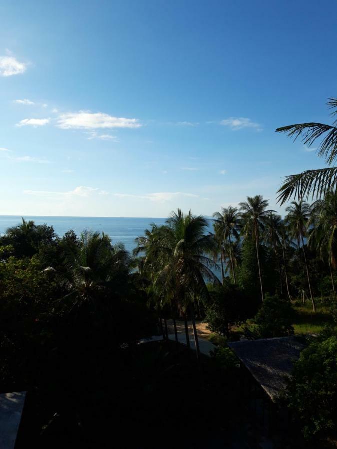 Padel Phangan Suite Chaloklum Room photo