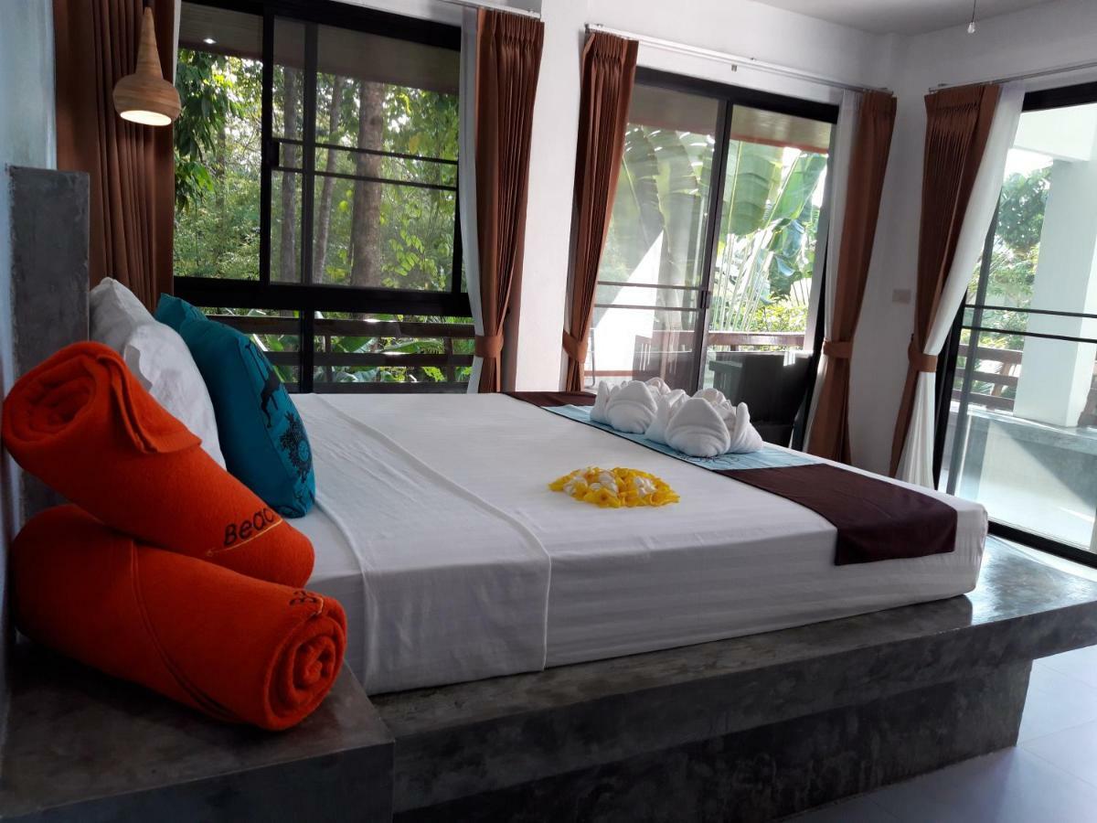 Padel Phangan Suite Chaloklum Exterior photo